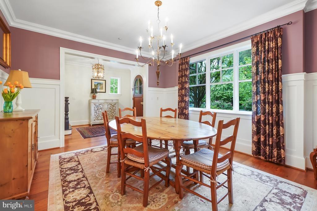 Underwood St, Chevy Chase, MD 20815