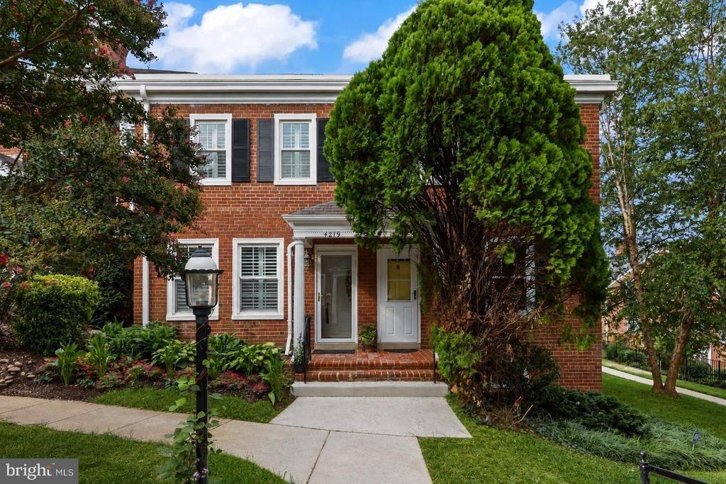 32nd Rd S, Arlington, VA 22206
