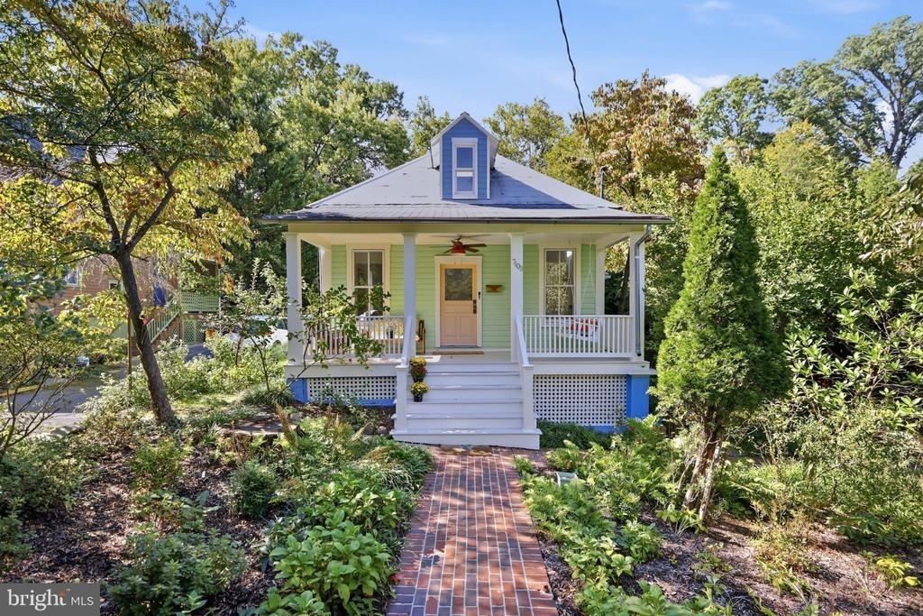 Holly Ave, Takoma Park, MD 20912