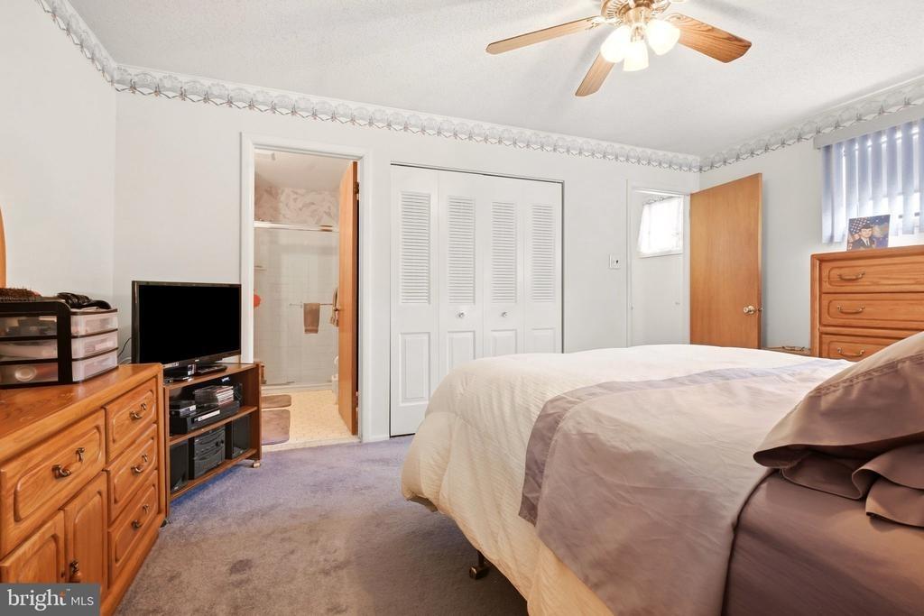 Georgetown Rd, Lindenwold, NJ 08021