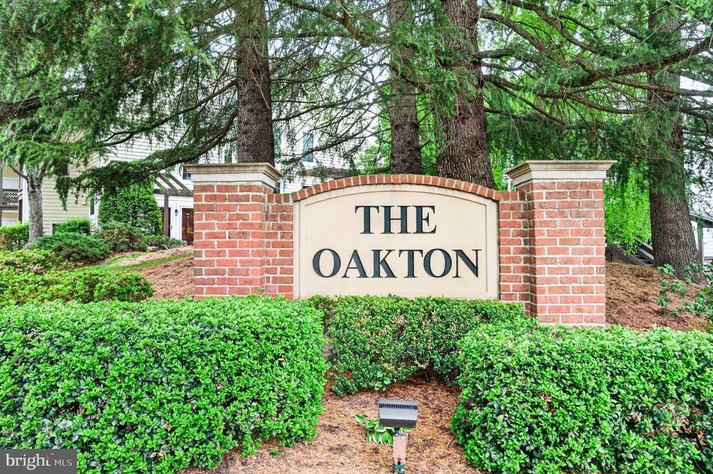 Oakton Terrace Rd, Oakton, VA 22124