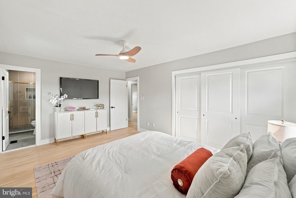 Genesee Ln, Willingboro, NJ 08046