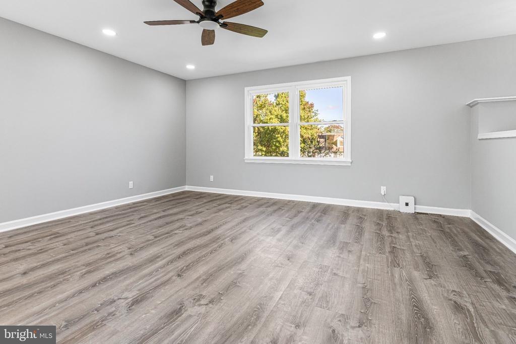 Aubrey Dr, Quakertown, PA 18951