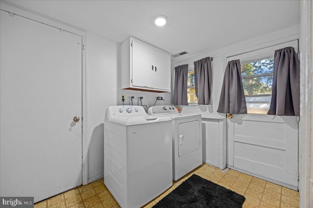 N Ambler Rd, Somers Point, NJ 08244