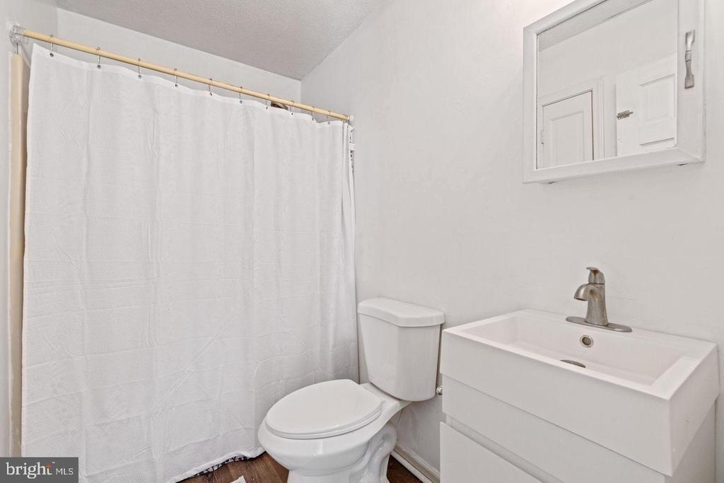 Rutherford Dr, Fredericksburg, VA 22407