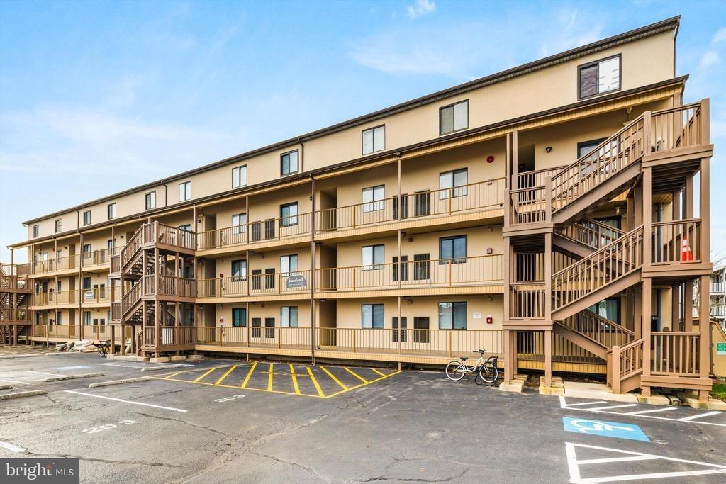 Jamaica Ave, Ocean City, MD 21842