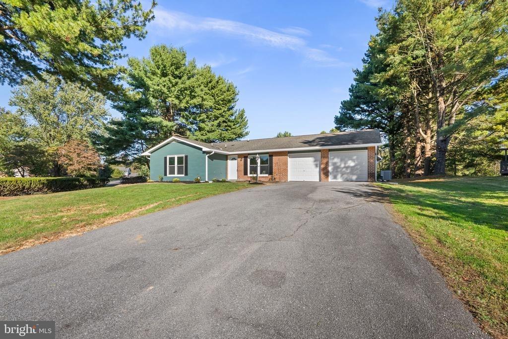 Pinto Ct, Ellicott City, MD 21043