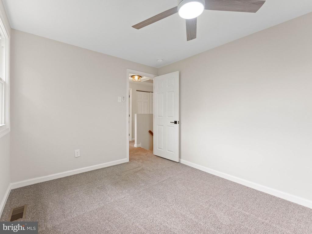 Eagen Ln, Willingboro, NJ 08046
