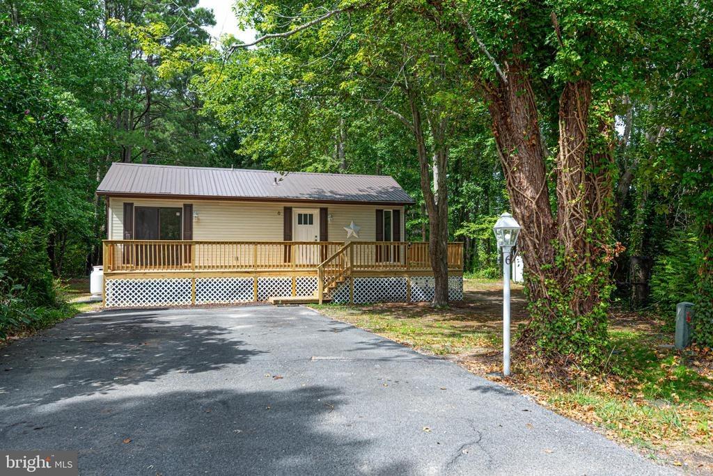 Weeping Willow Ct, Berlin, MD 21811
