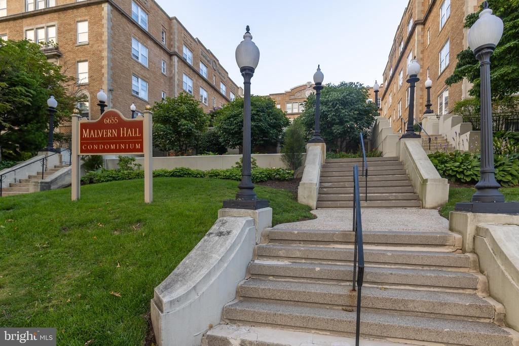 Mccallum St, Philadelphia, PA 19119