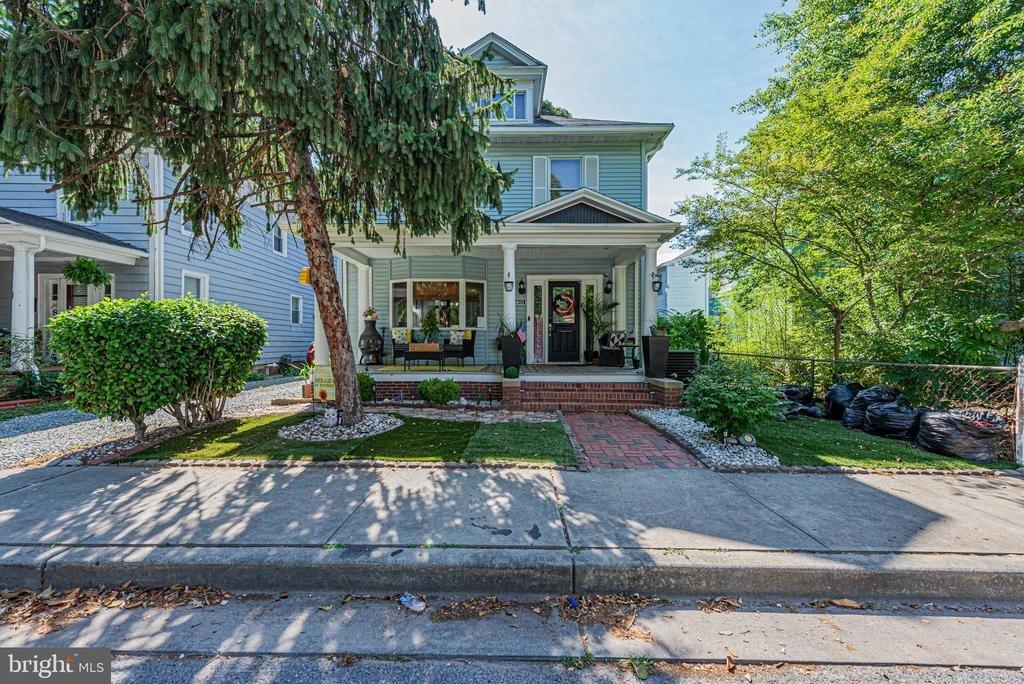 Smith St, Salisbury, MD 21801