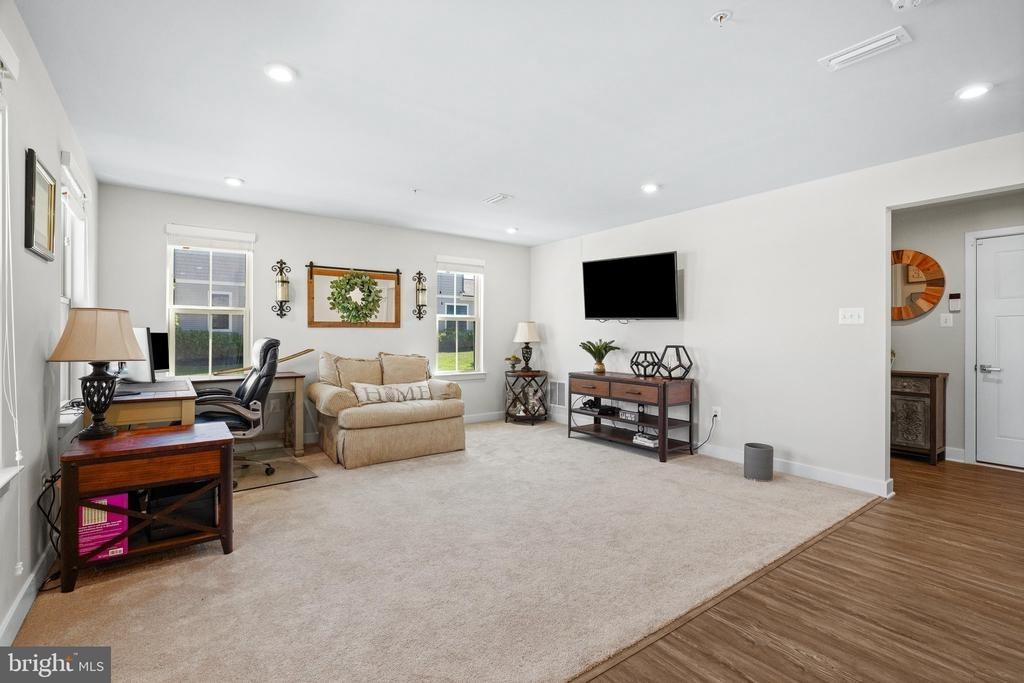 Shady Pines Dr, Frederick, MD 21704