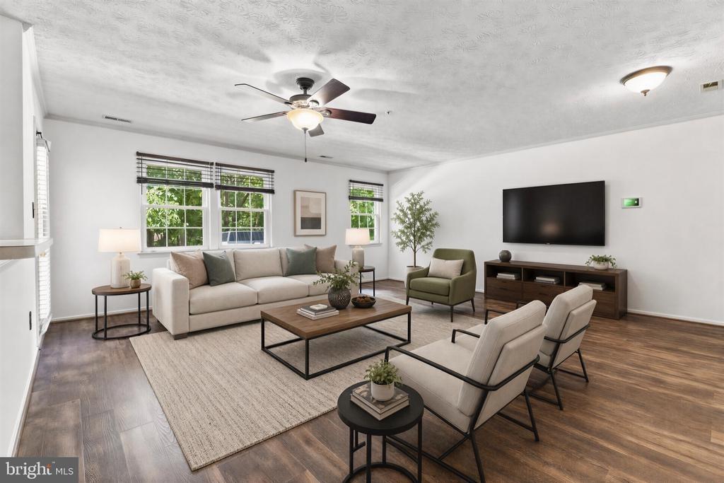 Jumpers Cir, Nottingham, MD 21236