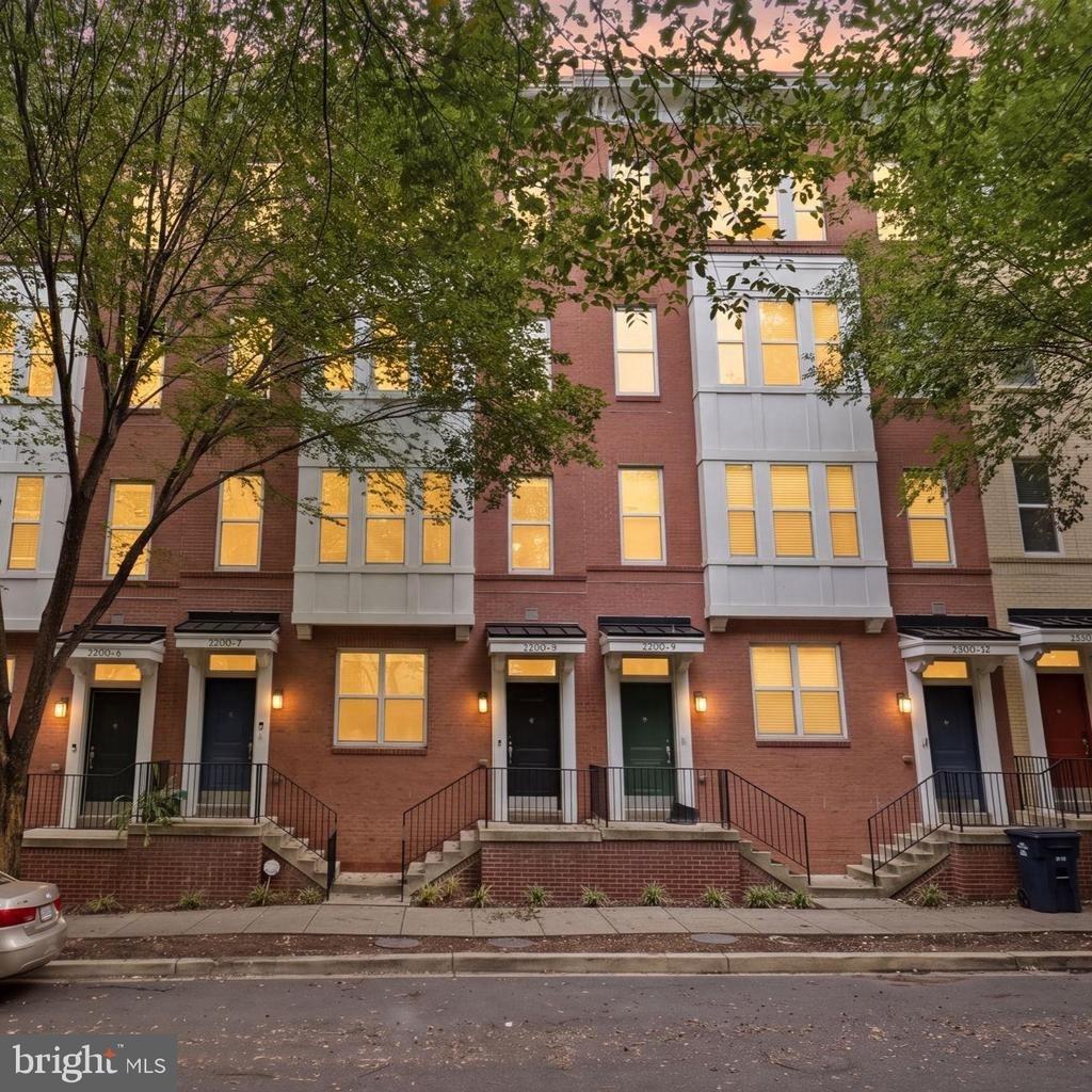 Sayles Pl Se, Washington, DC 20020