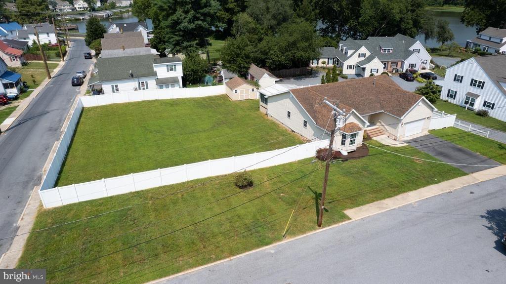 Governors Ave, Laurel, DE 19956