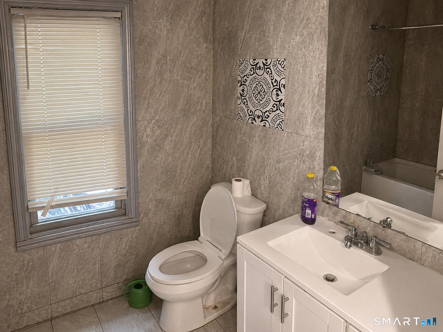 Chamberlain Pl, New Haven, CT 06512