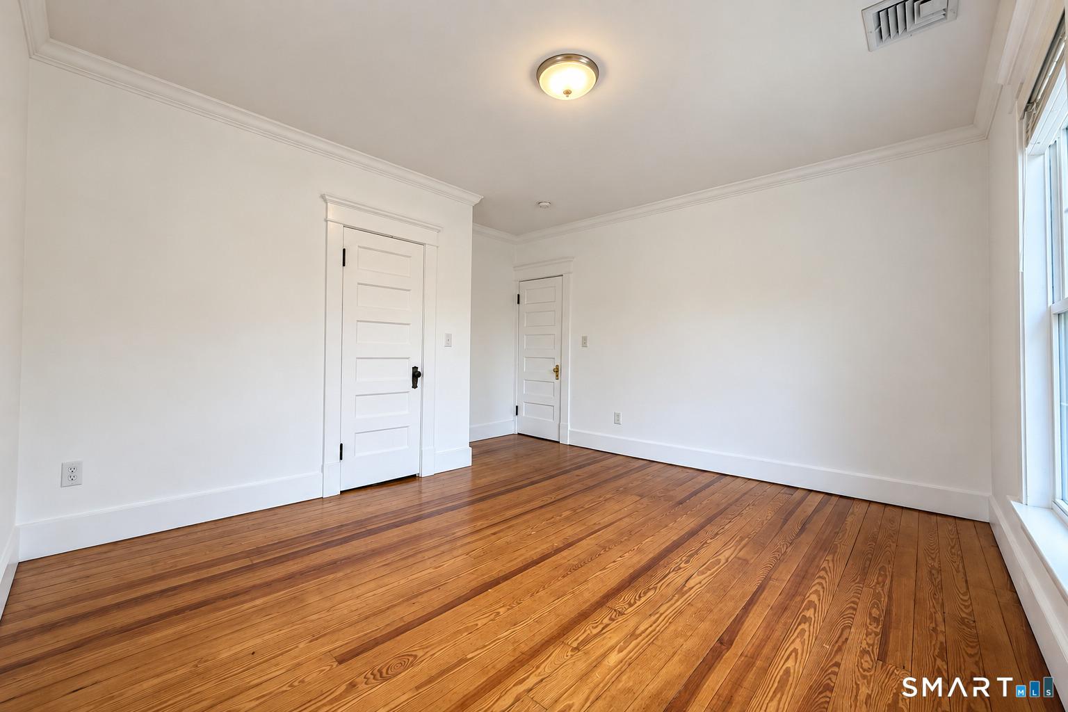 Union St, Seymour, CT 06483