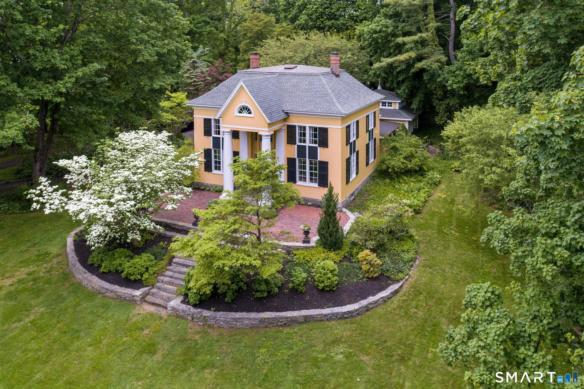 Meeting House Ln, Madison, CT 06443
