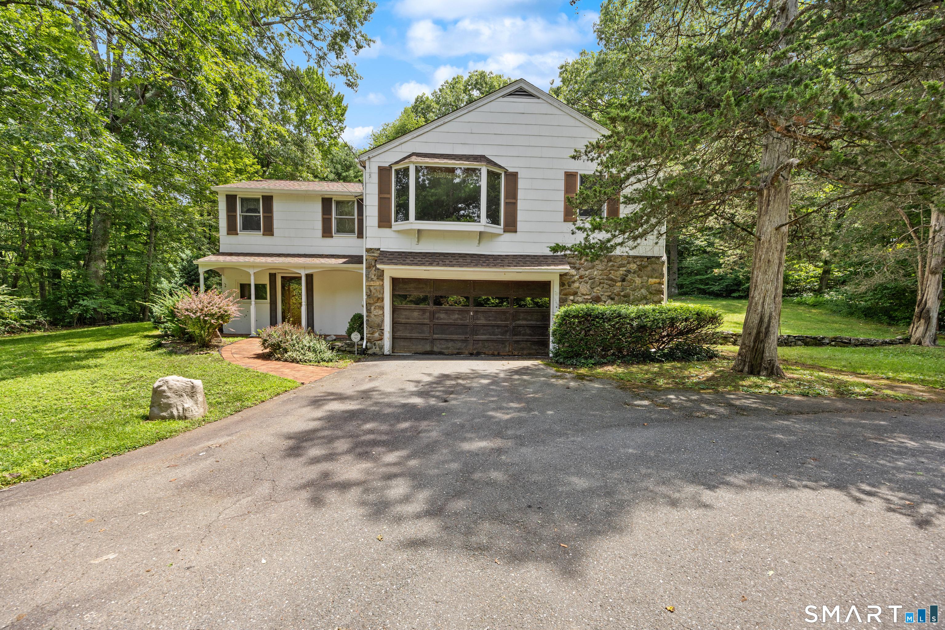 Munson Rd, Wolcott, CT 06716