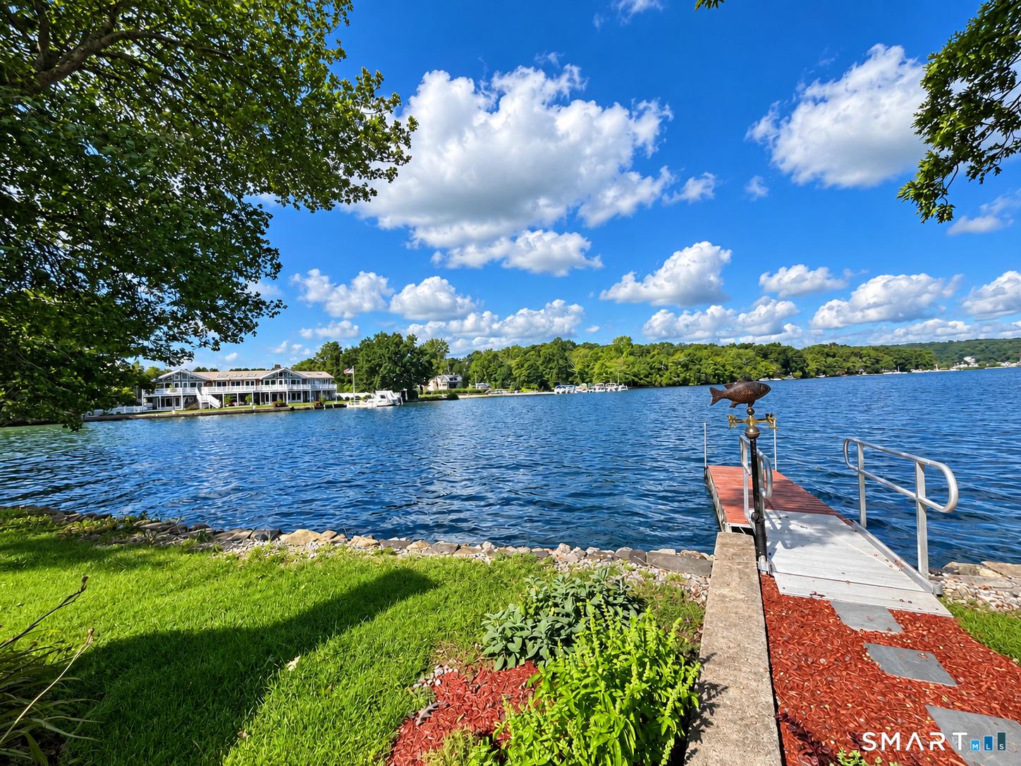 W Point Rd, East Hampton, CT 06424