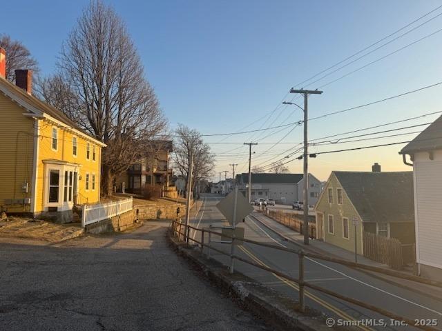 Thames St, Groton, CT 06340