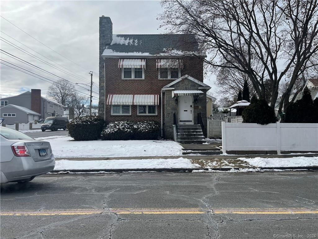 Wayne St, Bridgeport, CT 06606