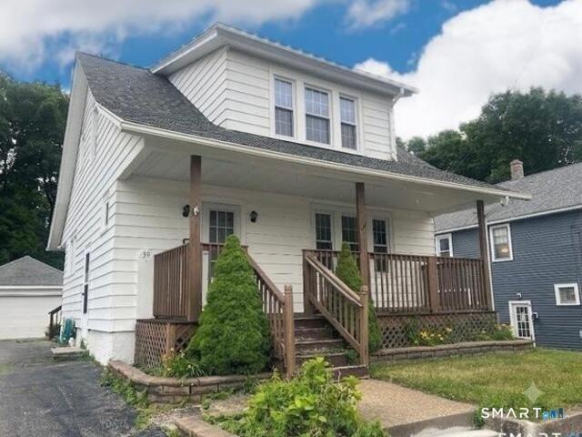 Geer Ave, Norwich, CT 06360