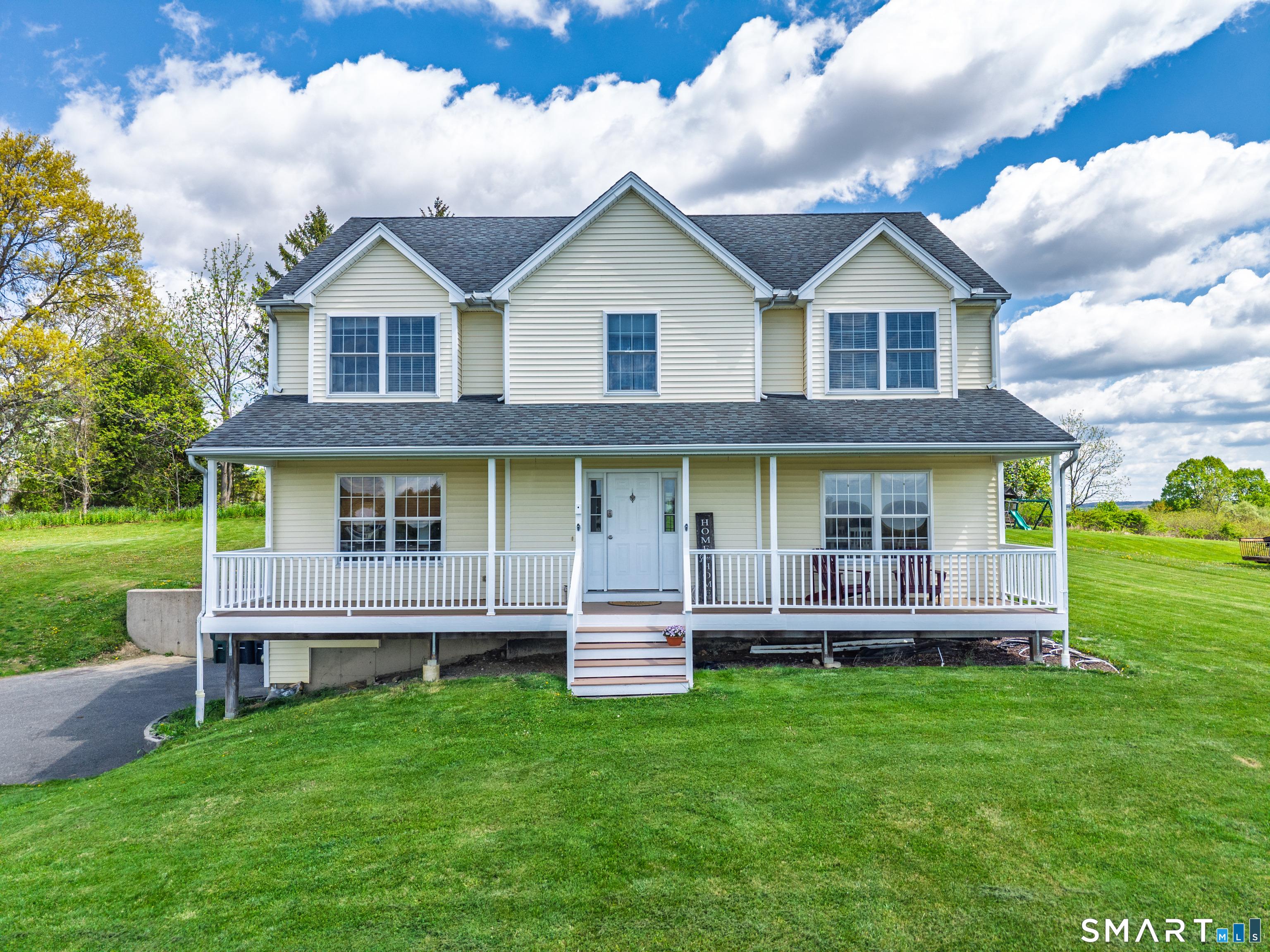 Maggie Ct, Terryville, CT 06786