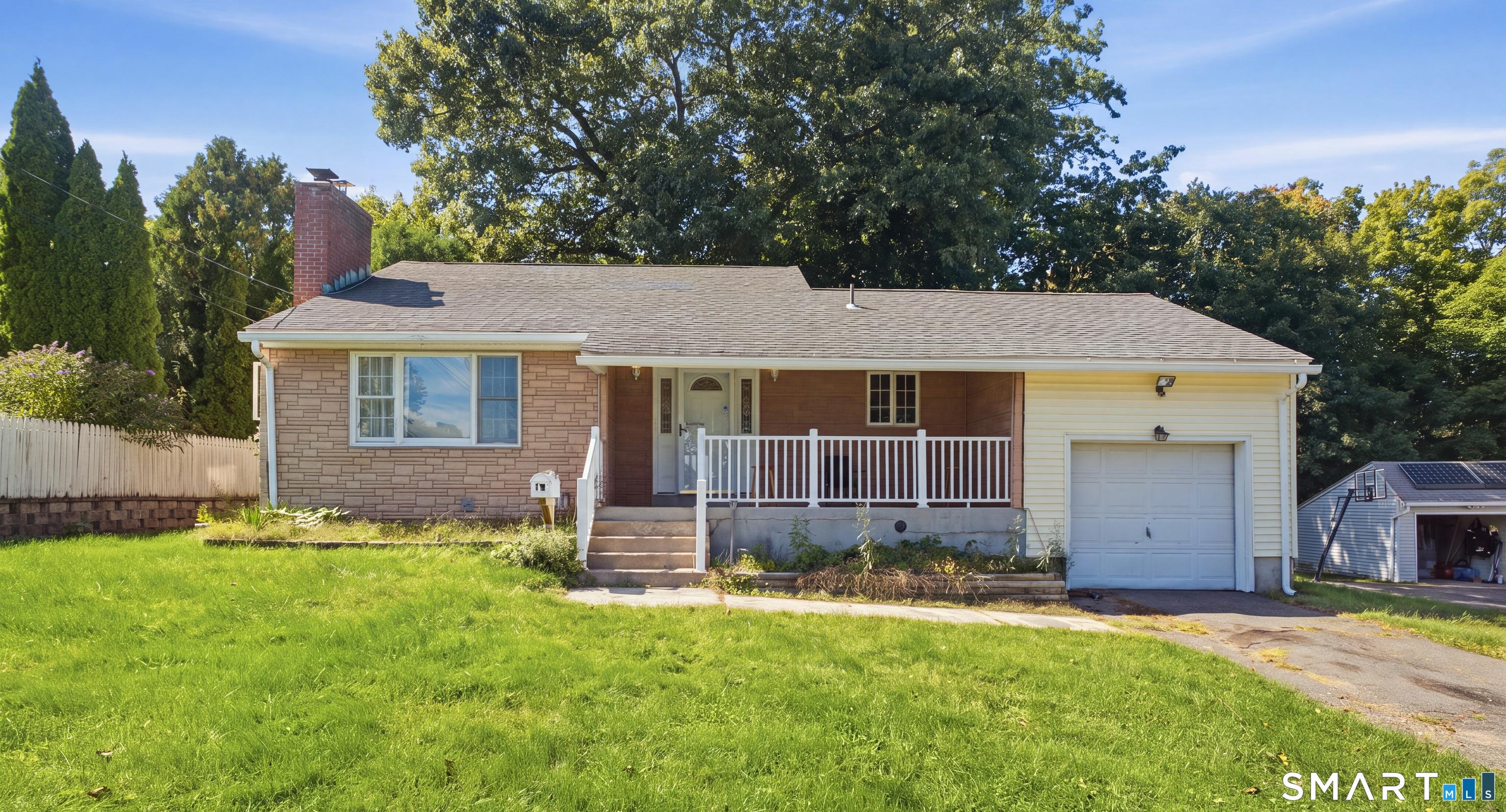 Leslie Ct, Bristol, CT 06010