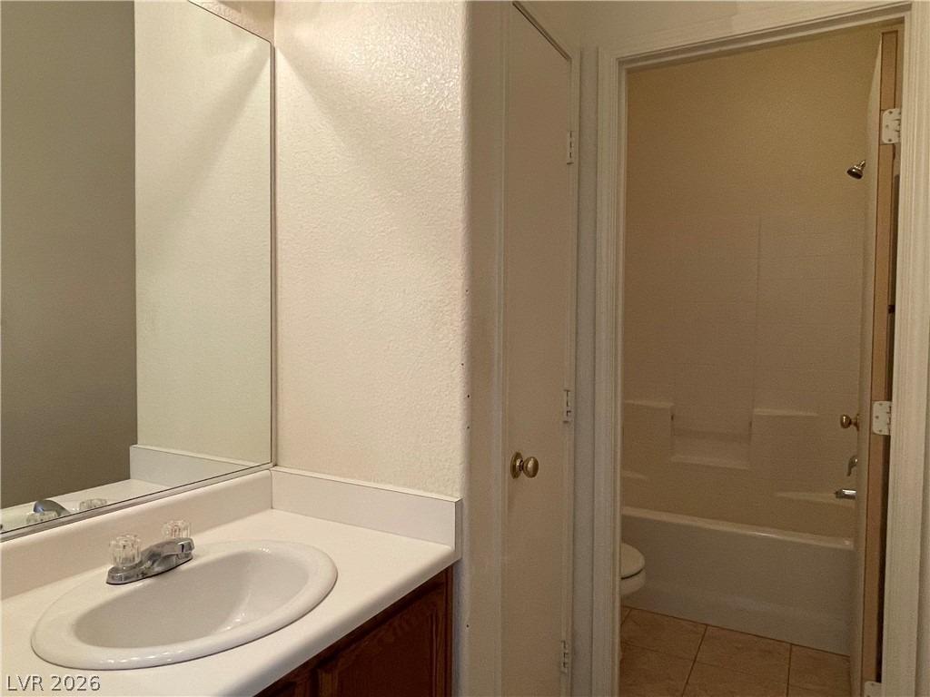 Droubay Dr, Las Vegas, NV 89122