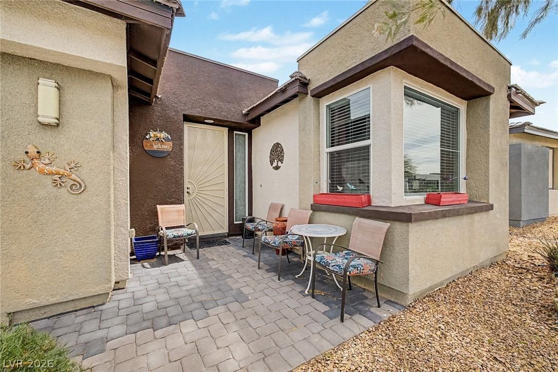 E Beacon Ridge Dr, Pahrump, NV 89061