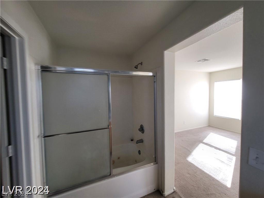 Mango Tree Ct, Las Vegas, NV 89115