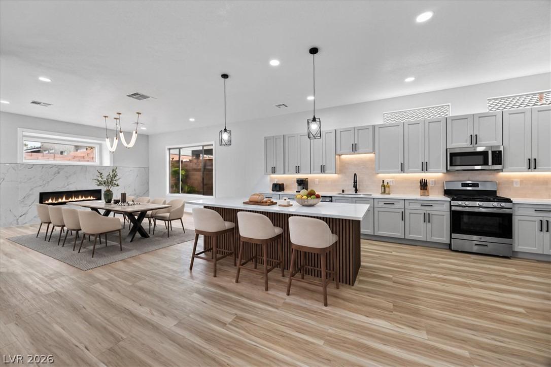 Rothbury Ave, Las Vegas, NV 89141