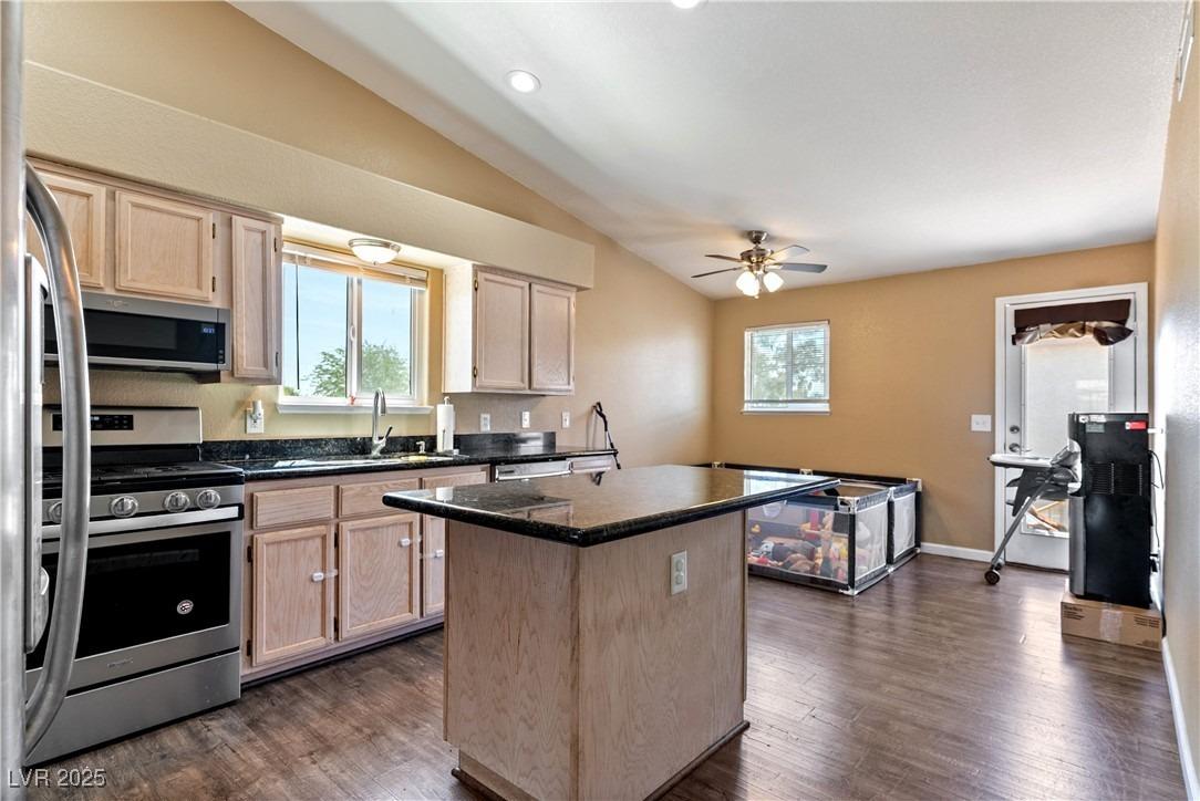 Durham Hall Ave, Las Vegas, NV 89130