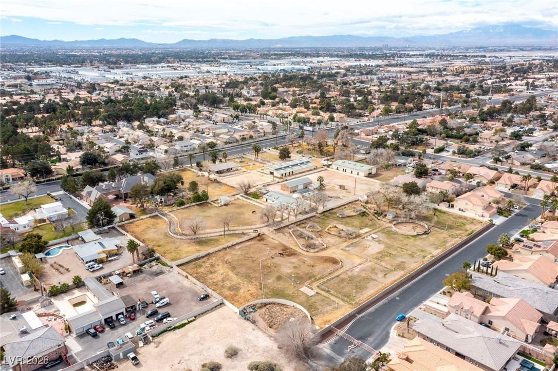 E Russell Rd, Las Vegas, NV 89120