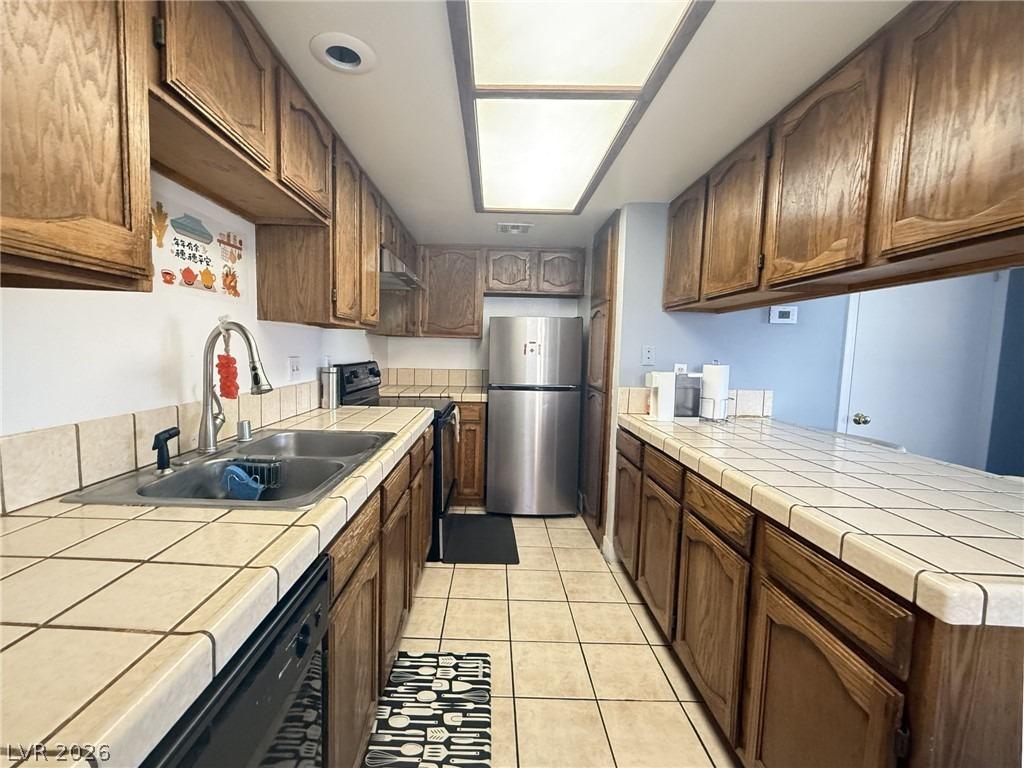 Gannet Cir, Las Vegas, NV 89103