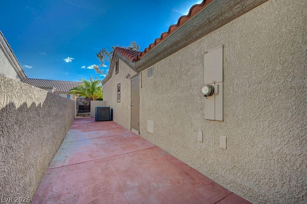 Sundial Dr, Las Vegas, NV 89134