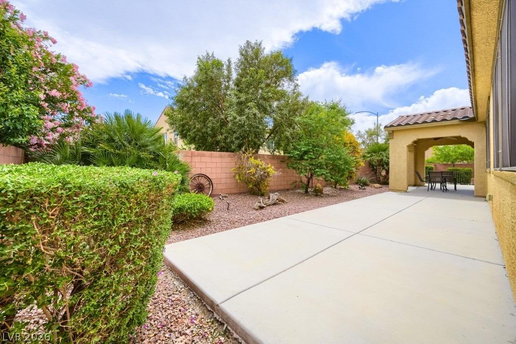 Chelton Oaks St, North Las Vegas, NV 89084