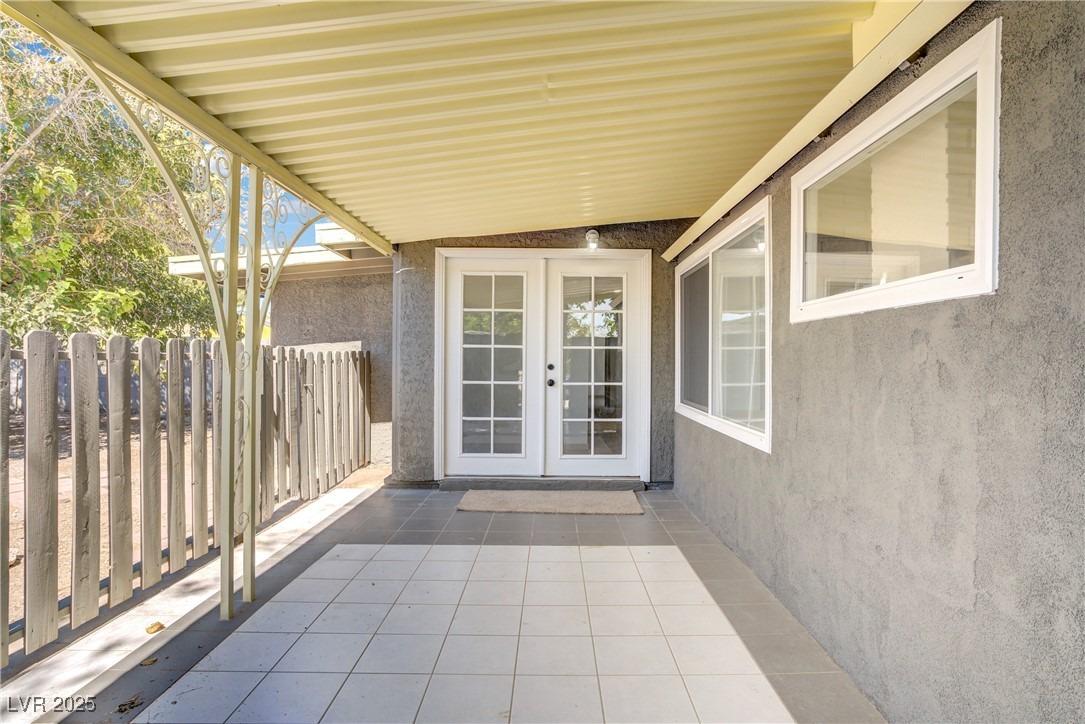 Sir Thomas Dr, Las Vegas, NV 89110
