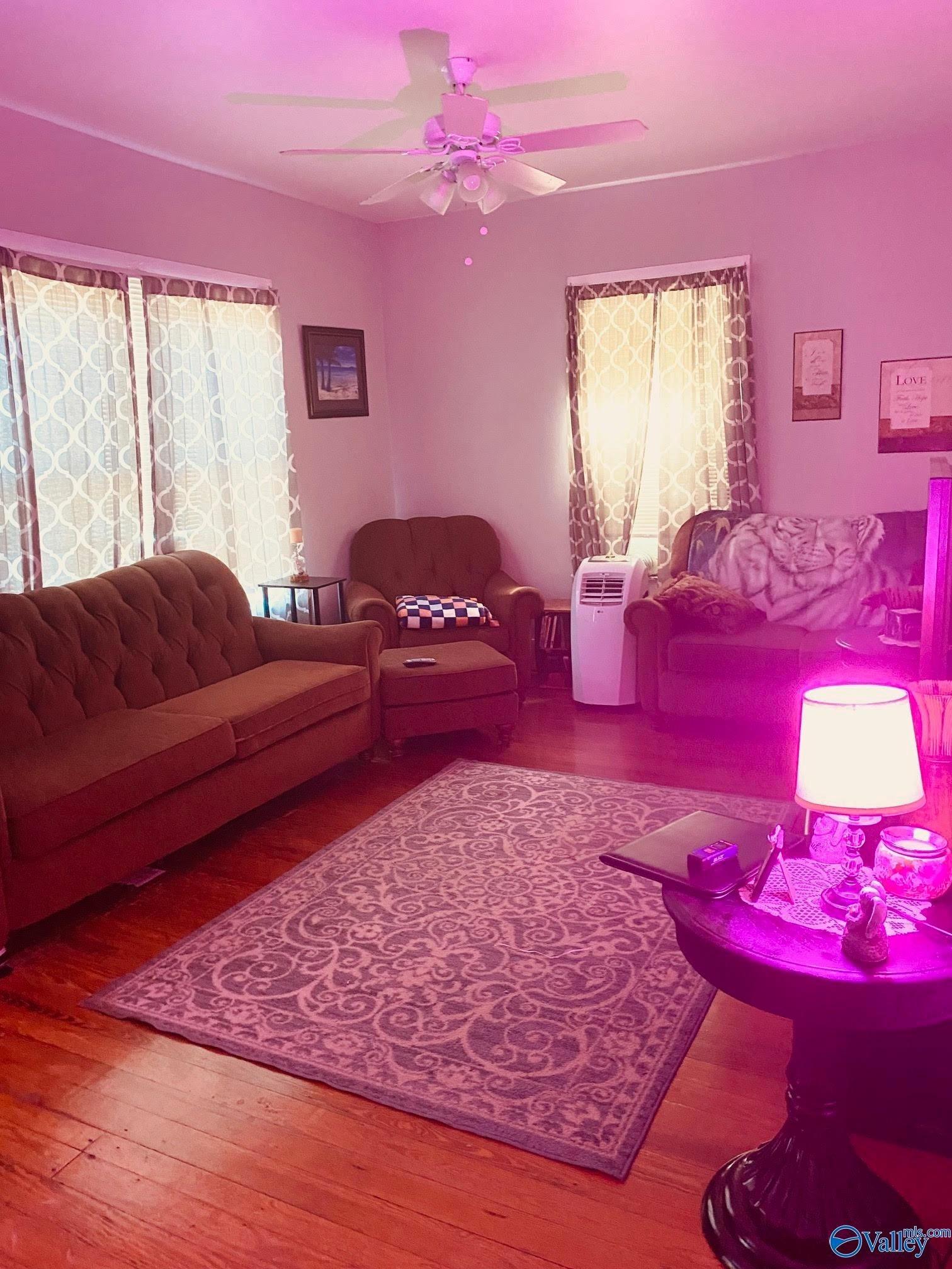 S Scott St, Scottsboro, AL 35768