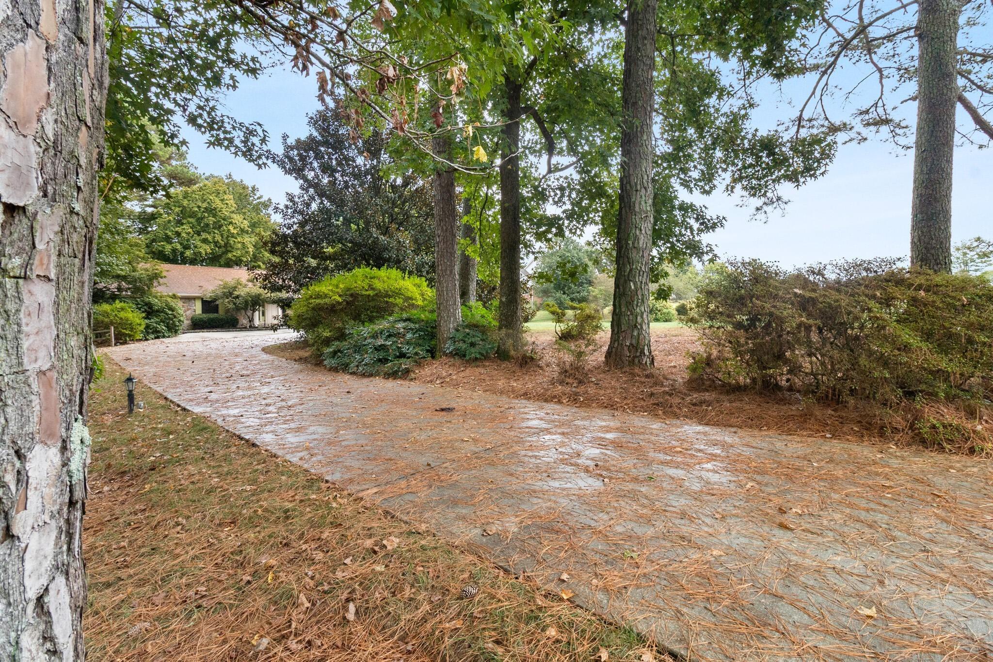 Ramblewood Cir Nw, Cleveland, TN 37312