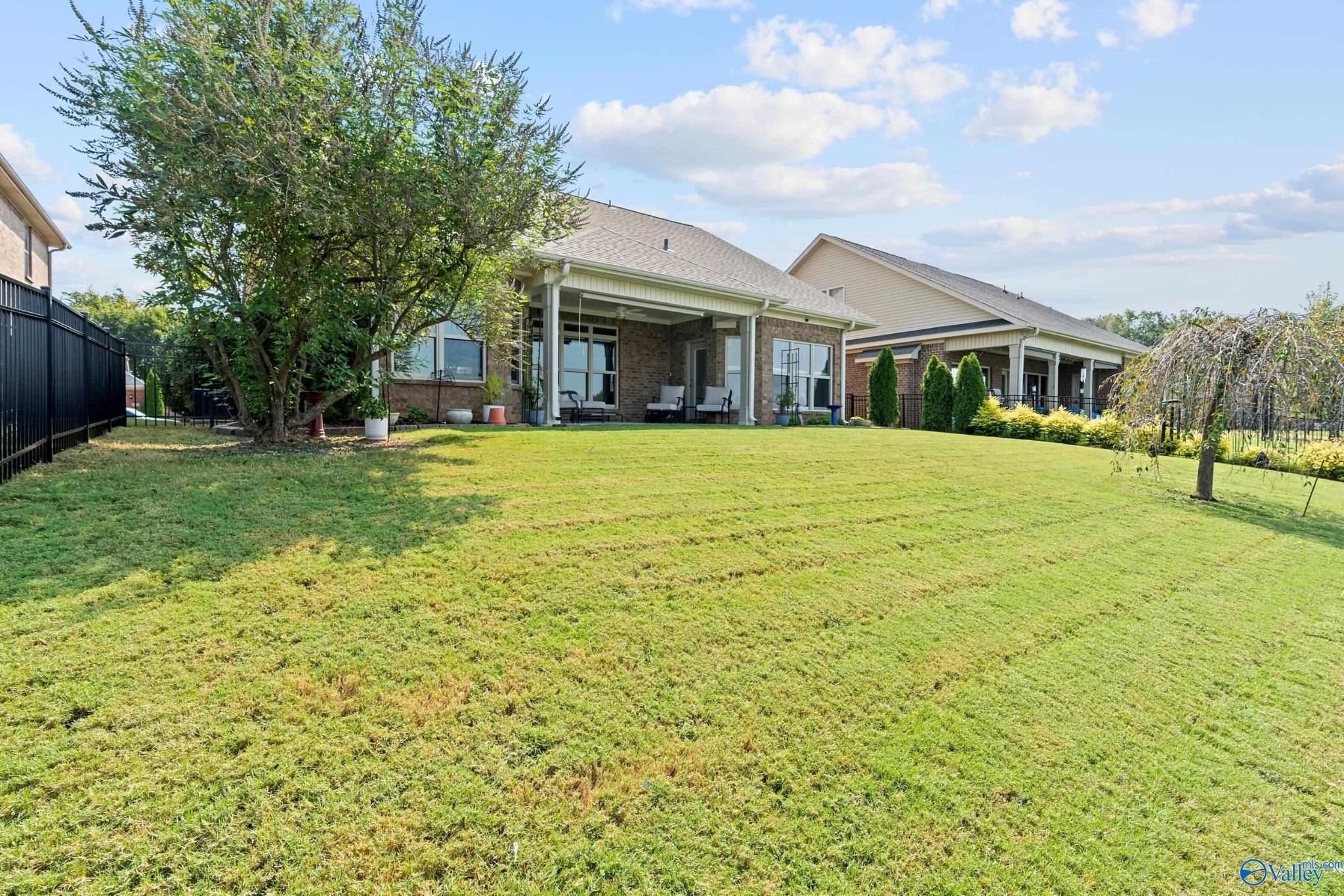 Lakeside Trl Sw, Huntsville, AL 35803