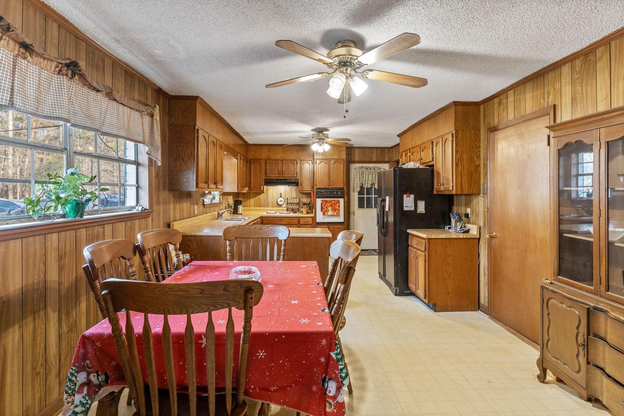 Green Shadow Rd Se, Cleveland, TN 37323