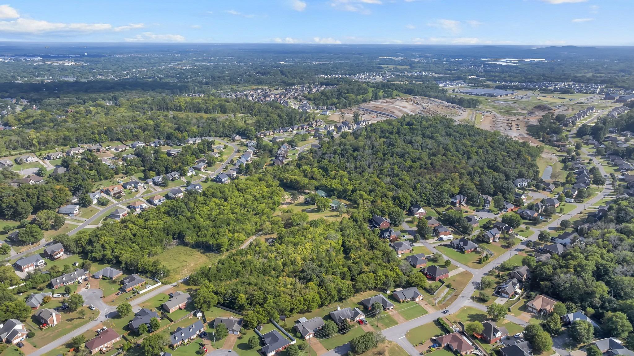 Megan Dr, Smyrna, TN 37167