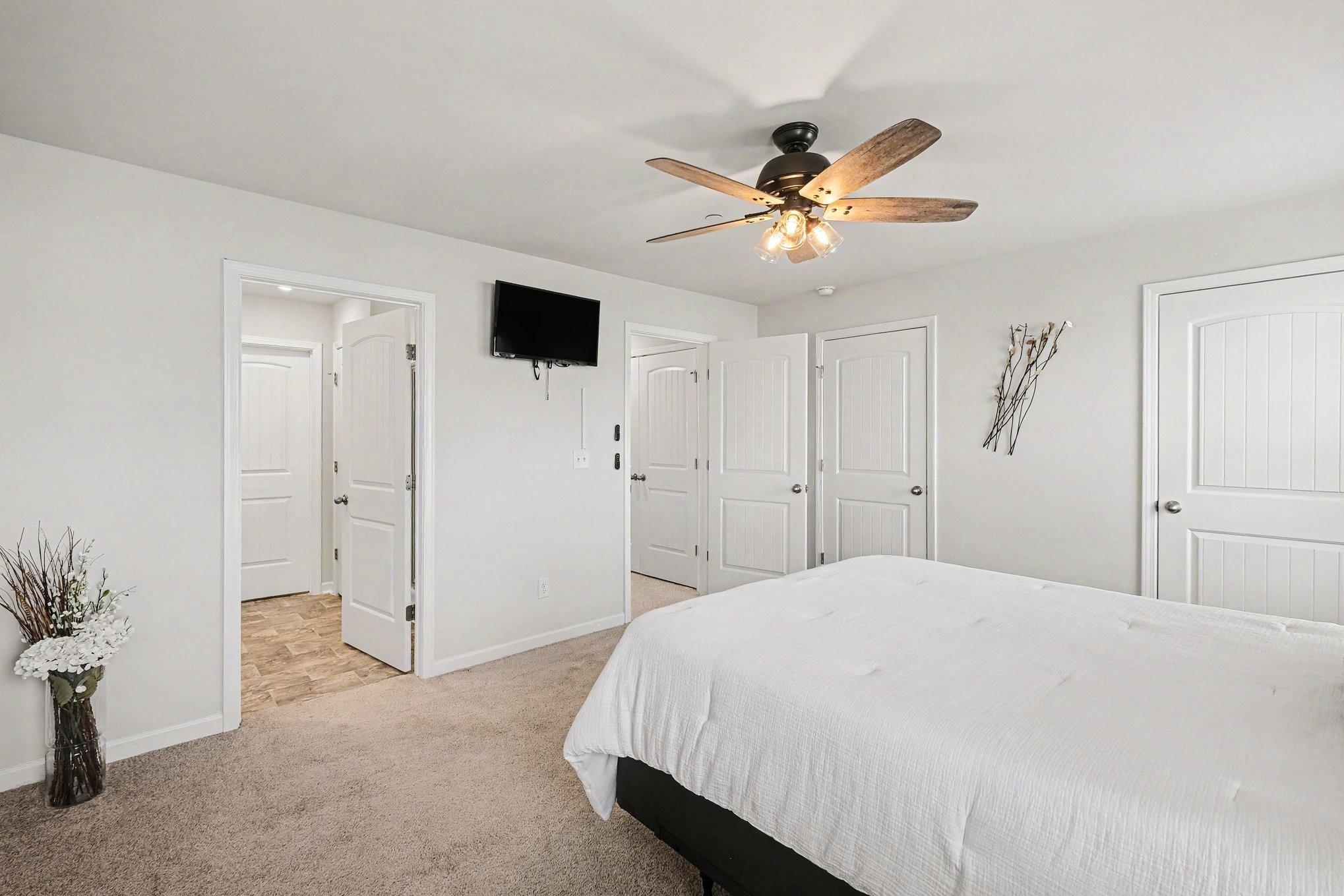 Grayson Cir, Chapel Hill, TN 37034