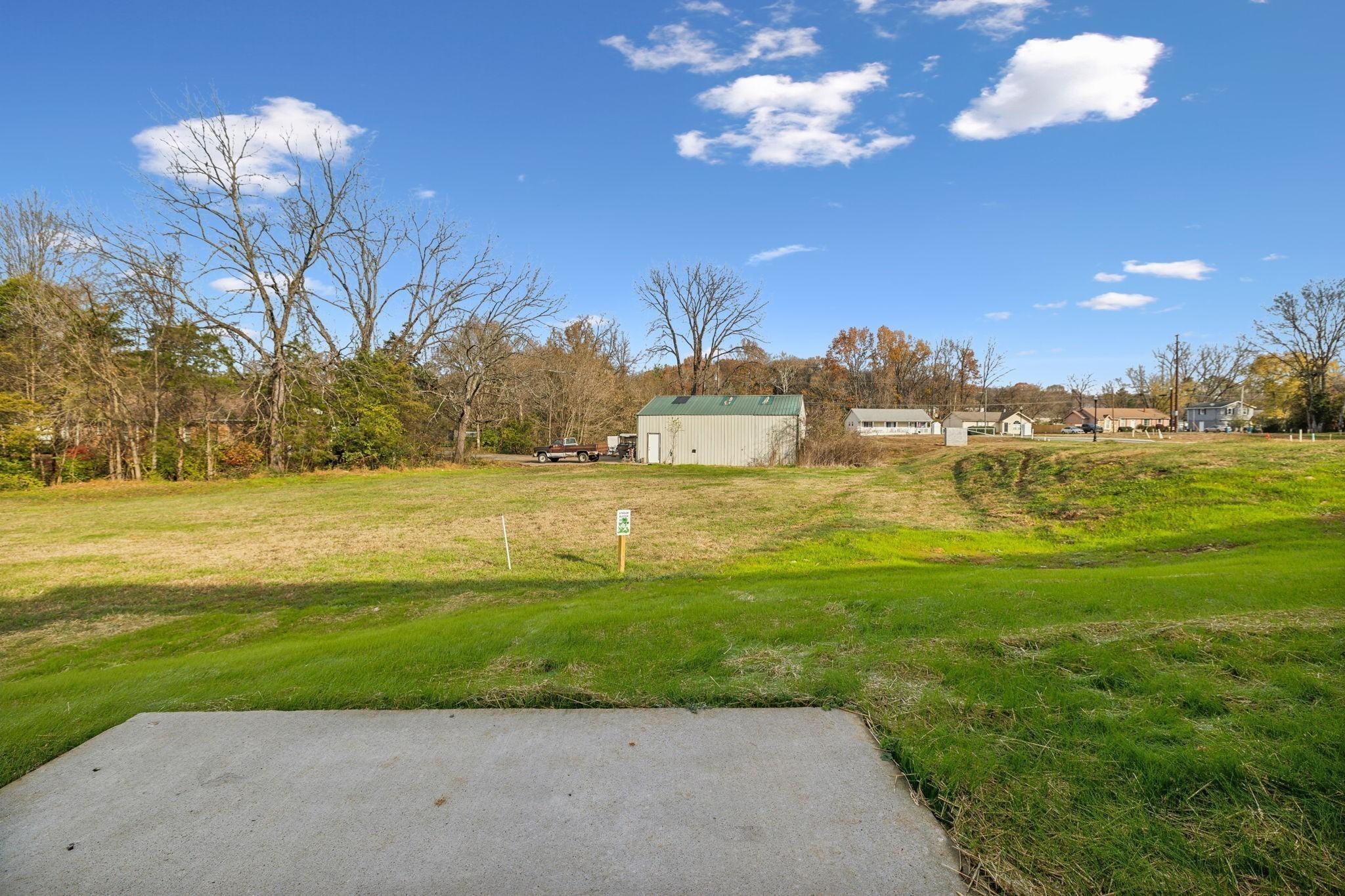 Tulip Springs Rd, Hermitage, TN 37076