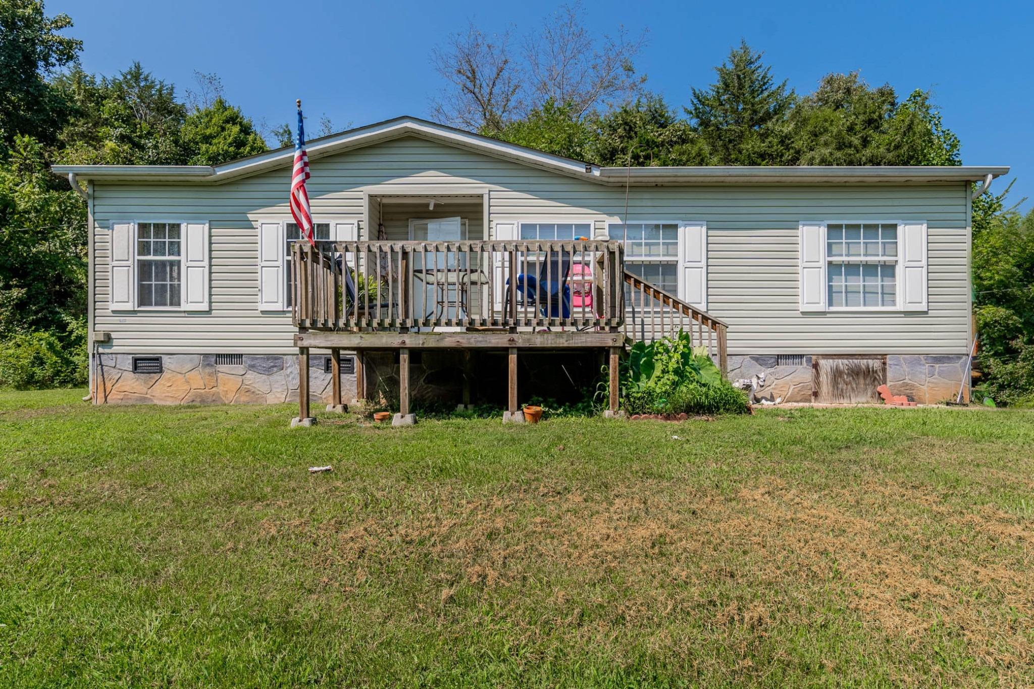 Molly Hollow Rd, New Tazewell, TN 37825