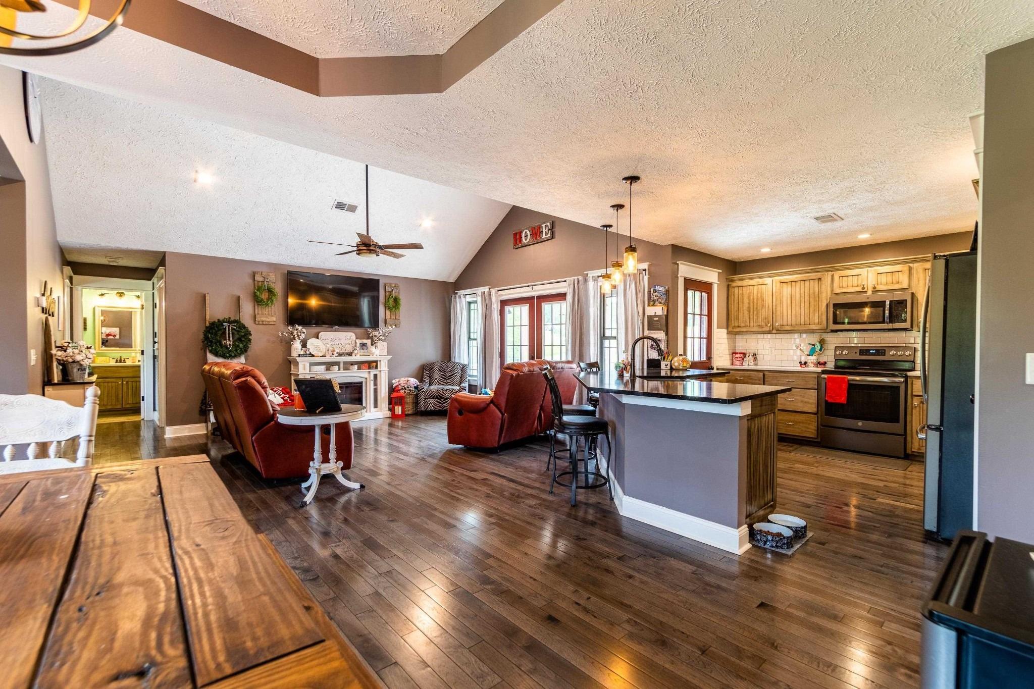 Fairy Tale Way, Savannah, TN 38372