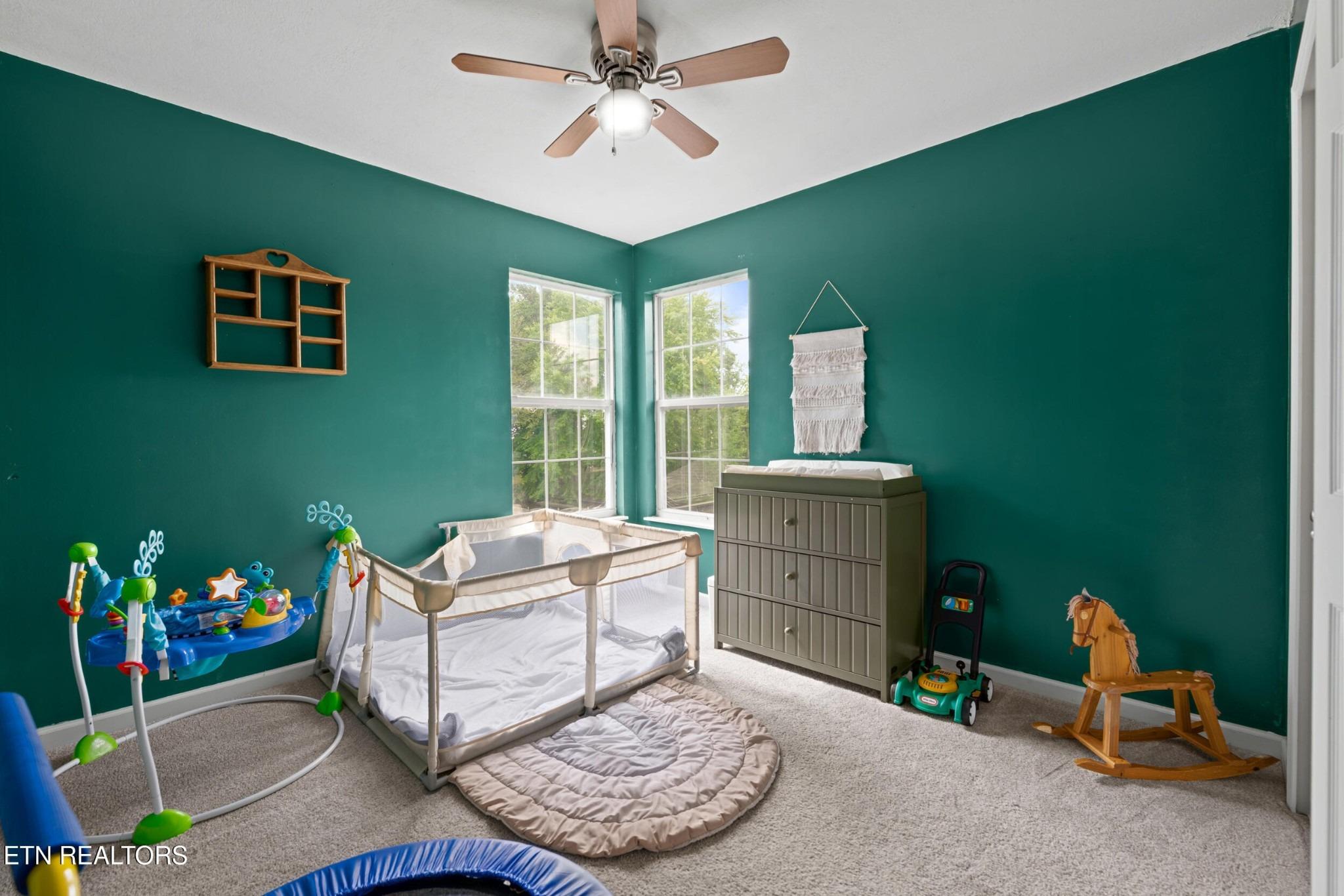 Aylesbury Dr, Knoxville, TN 37918