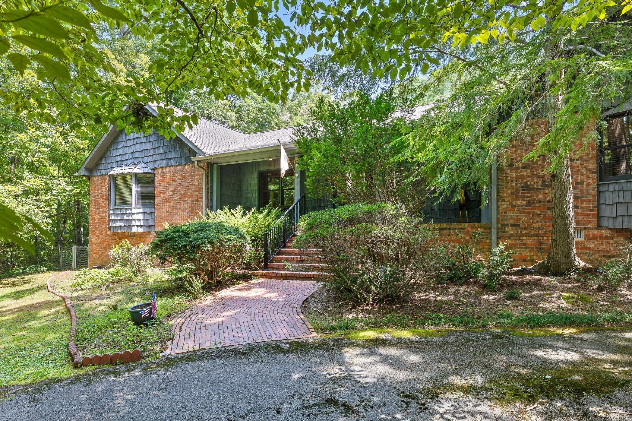 Wood Sorrell Ln, Signal Mountain, TN 37377